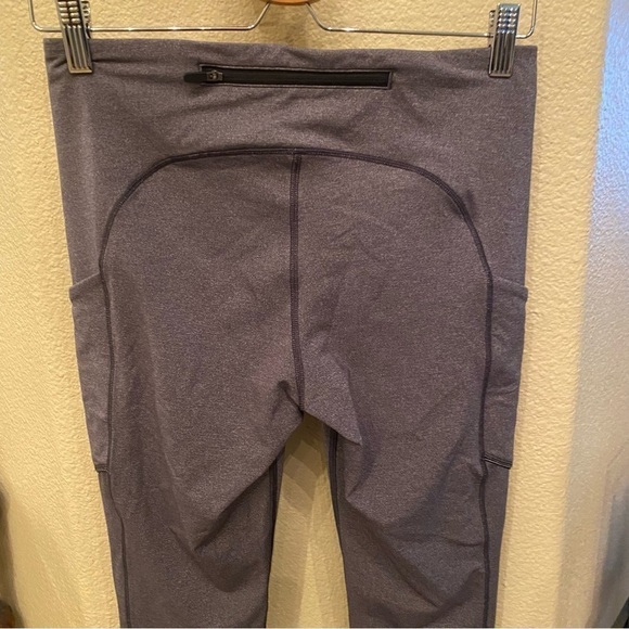 LULULEMON Women Gray Side Pockets Athletic Leggings Pants Size 8 - Picture 6 of 9